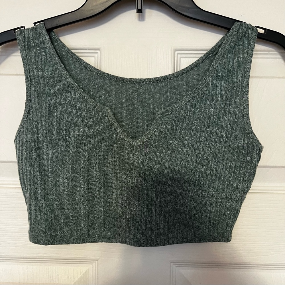 Size small cropped green tank